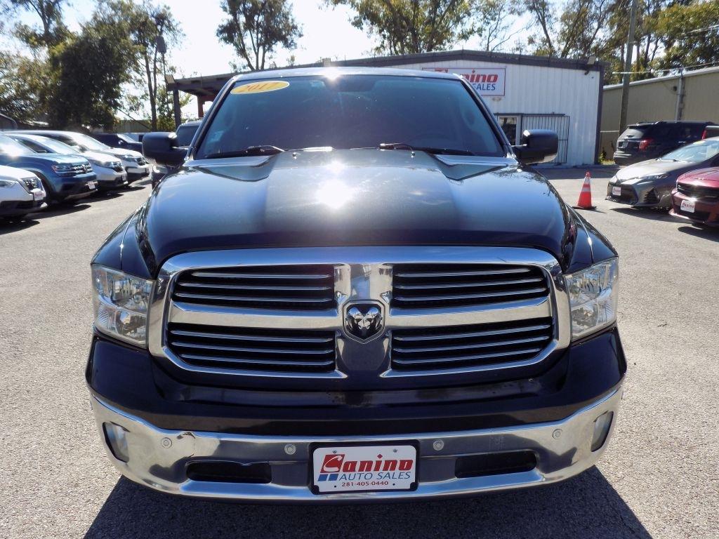 RAM 1500 SLT Crew Cab SWB 2WD 2017