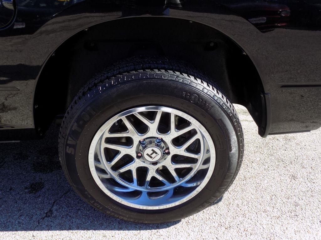 RAM 1500 SLT Crew Cab SWB 2WD 2017