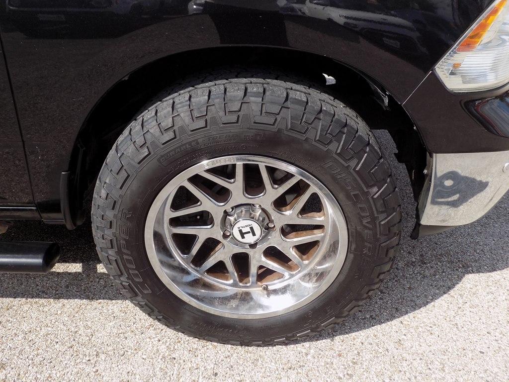 RAM 1500 SLT Crew Cab SWB 2WD 2017