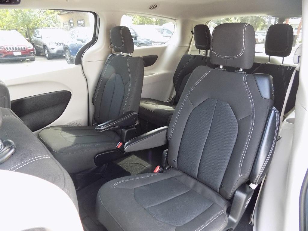 Chrysler Voyager LX 2022