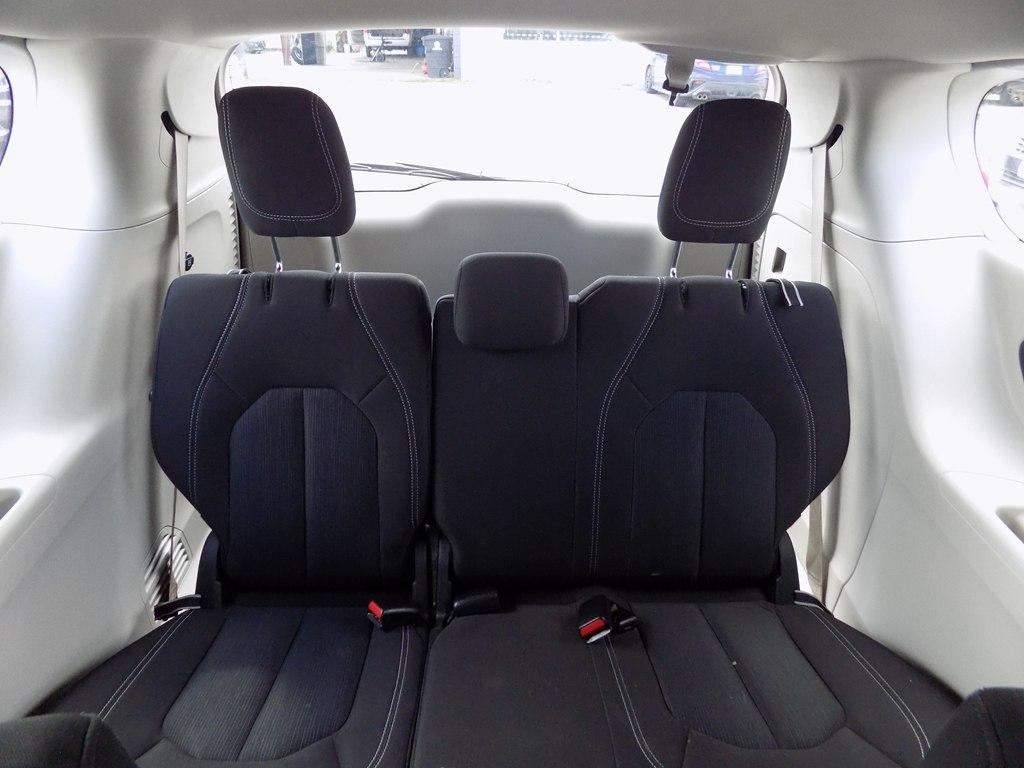 Chrysler Voyager LX 2022