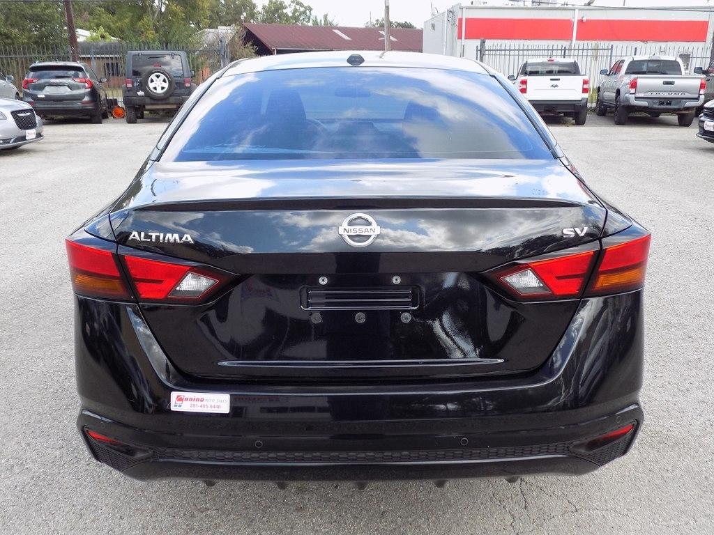 Nissan Altima 2.5 SV 2021