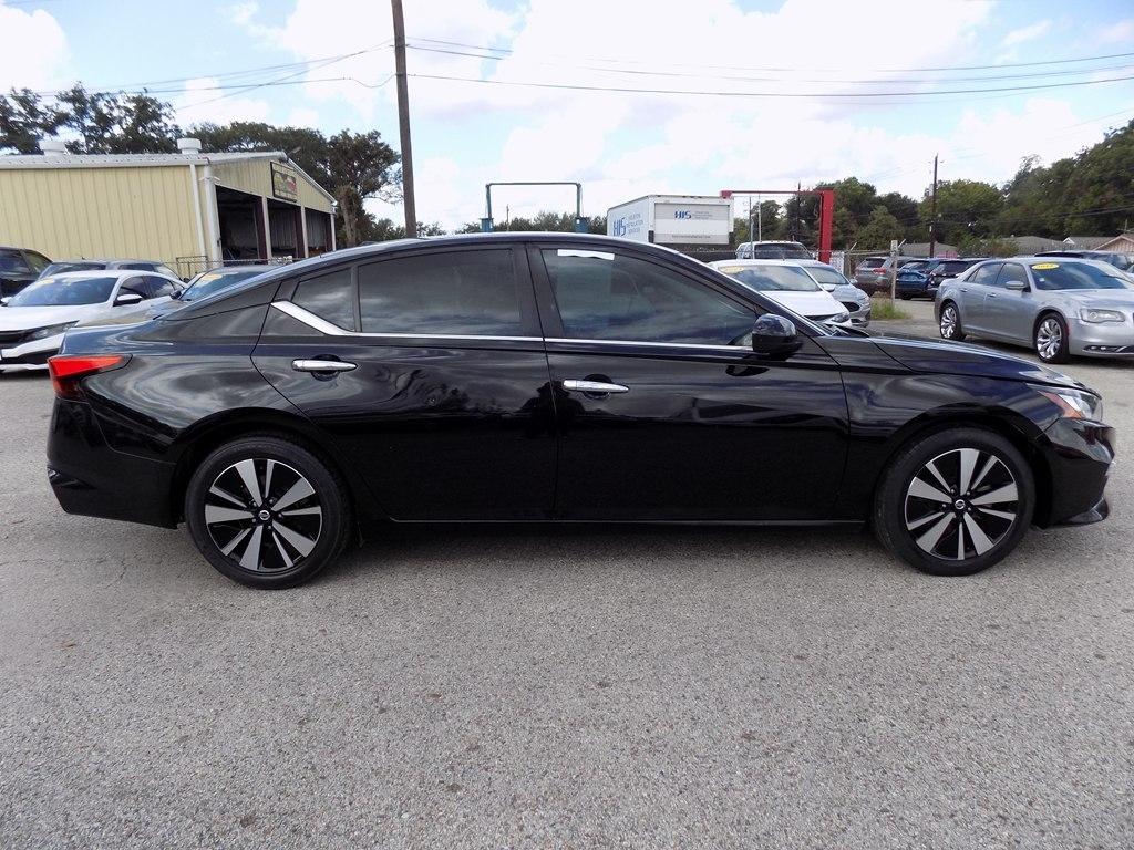 Nissan Altima 2.5 SV 2021