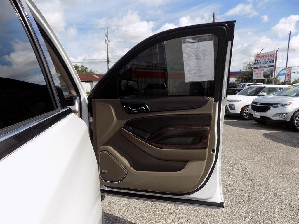 Chevrolet Suburban LT 2WD 2016