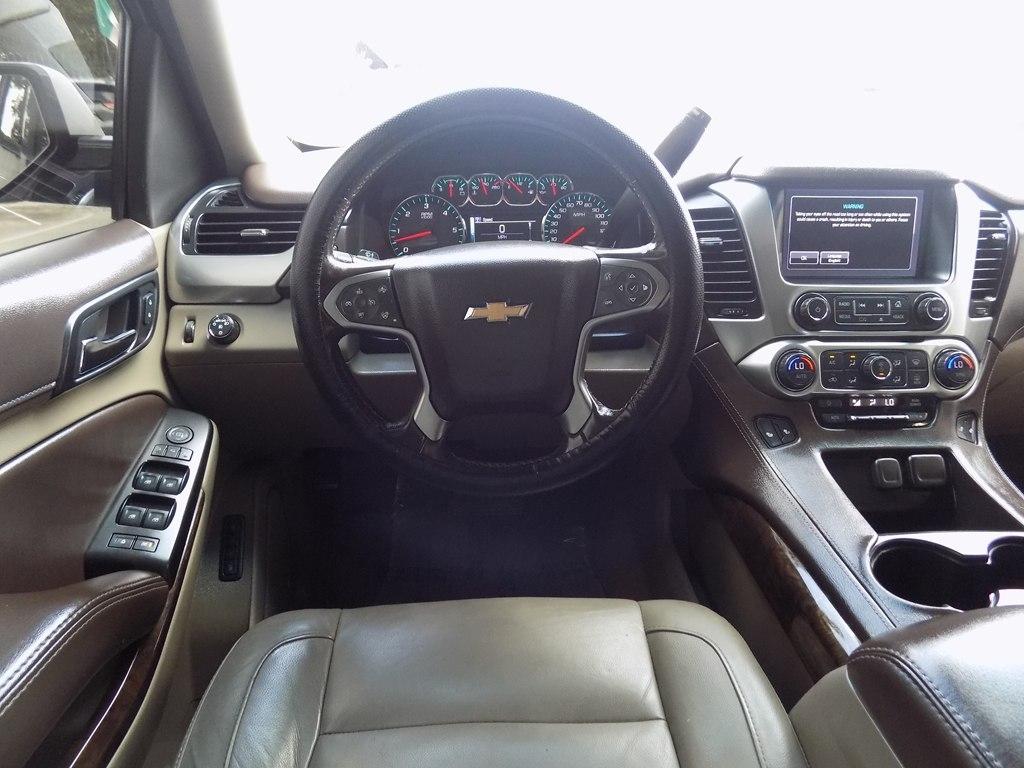 Chevrolet Suburban LT 2WD 2016