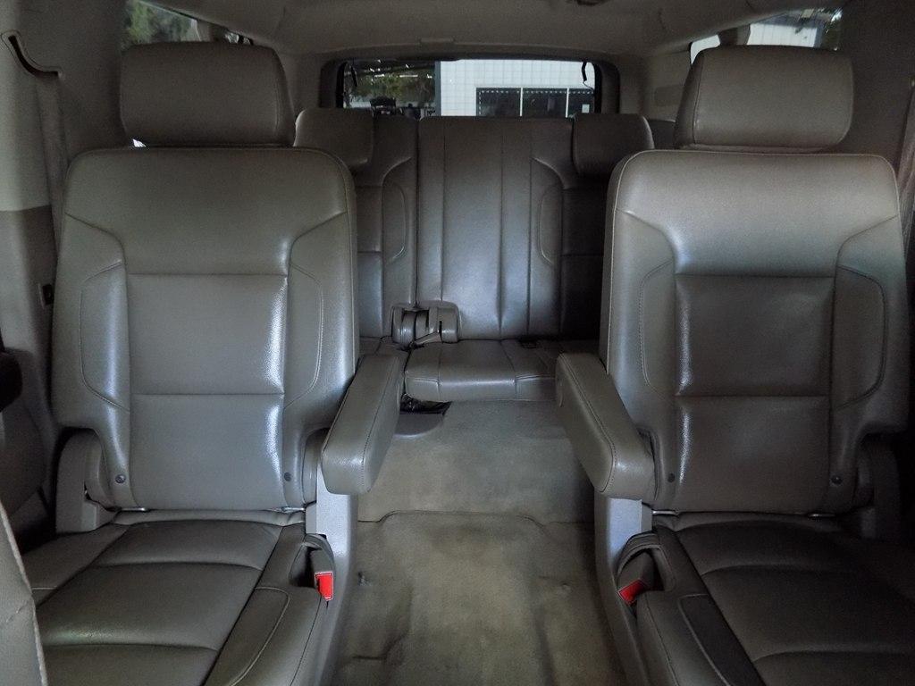 Chevrolet Suburban LT 2WD 2016