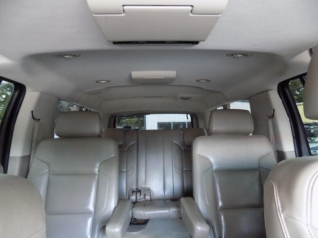 Chevrolet Suburban LT 2WD 2016