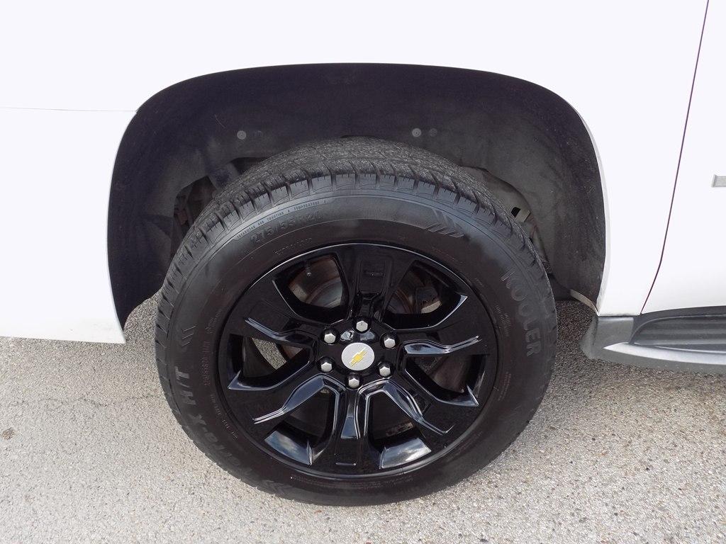 Chevrolet Suburban LT 2WD 2016