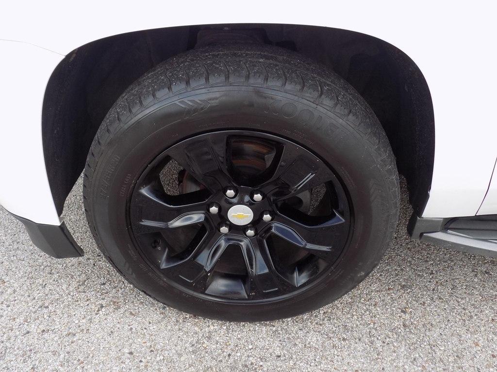 Chevrolet Suburban LT 2WD 2016