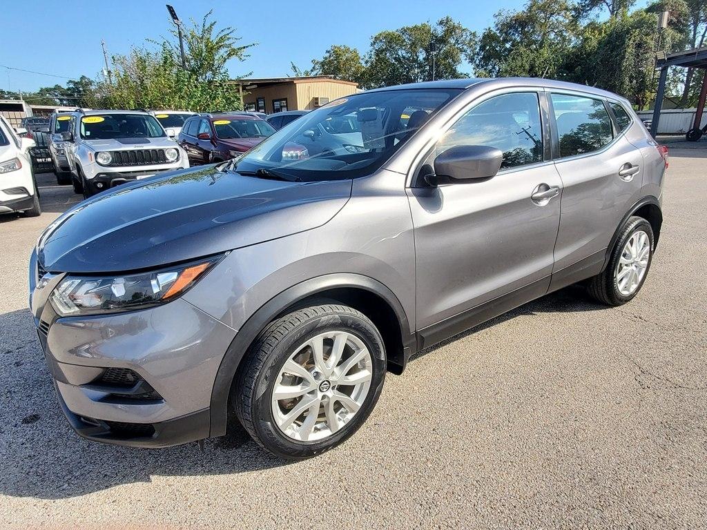 Nissan Rogue Sport S 2022