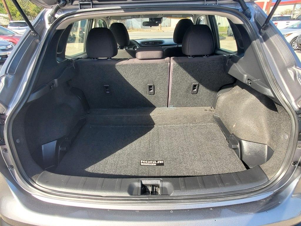 Nissan Rogue Sport S 2022