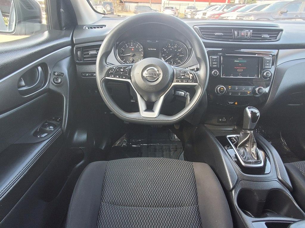 Nissan Rogue Sport S 2022