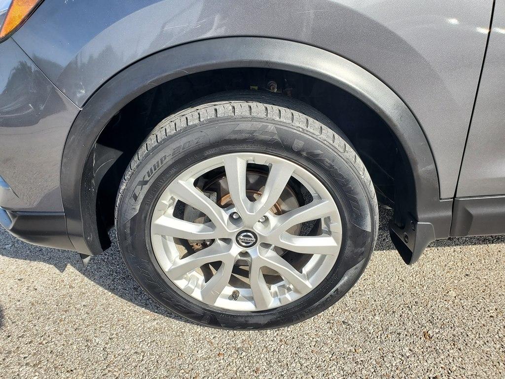 Nissan Rogue Sport S 2022
