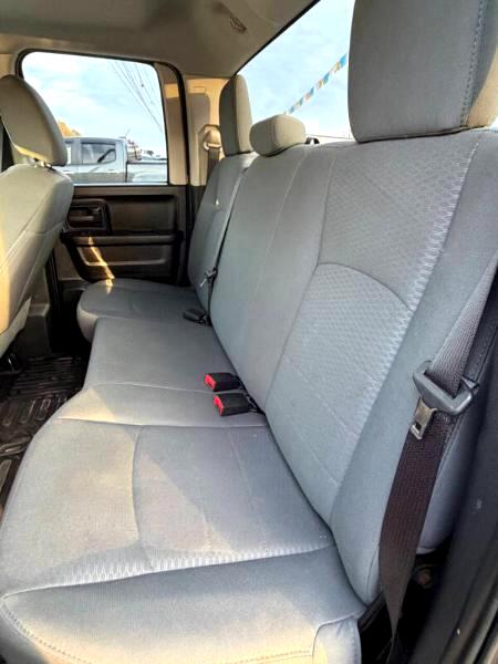 RAM 1500 Tradesman Quad Cab 4WD 2015