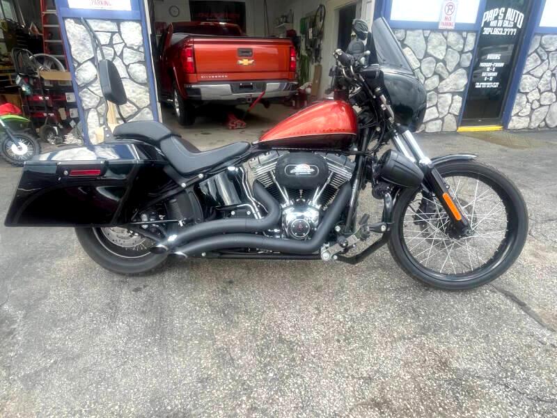 Harley-Davidson FXS  2011