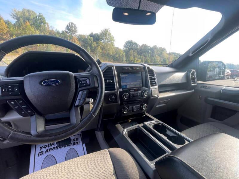 Ford F-150 XL SuperCab 8-ft. Bed 4WD 2016