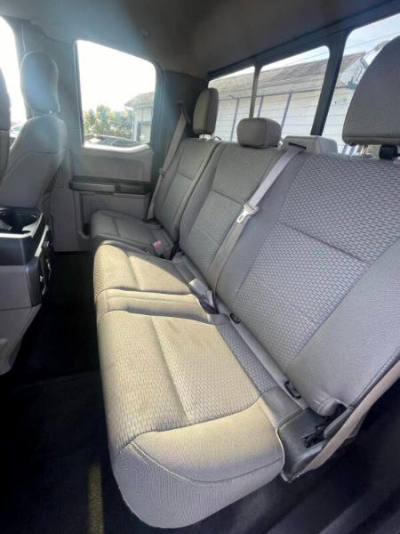 Ford F-150 XL SuperCab 8-ft. Bed 4WD 2016