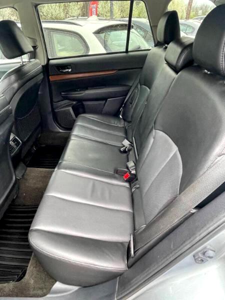 Subaru Outback 2.5i Limited 2014