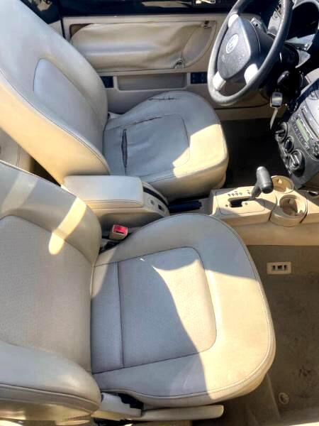 Volkswagen New Beetle GLS 2.0L Convertible 2004