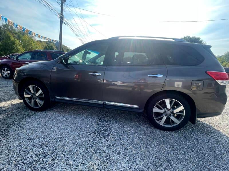 Nissan Pathfinder S 2WD 2015