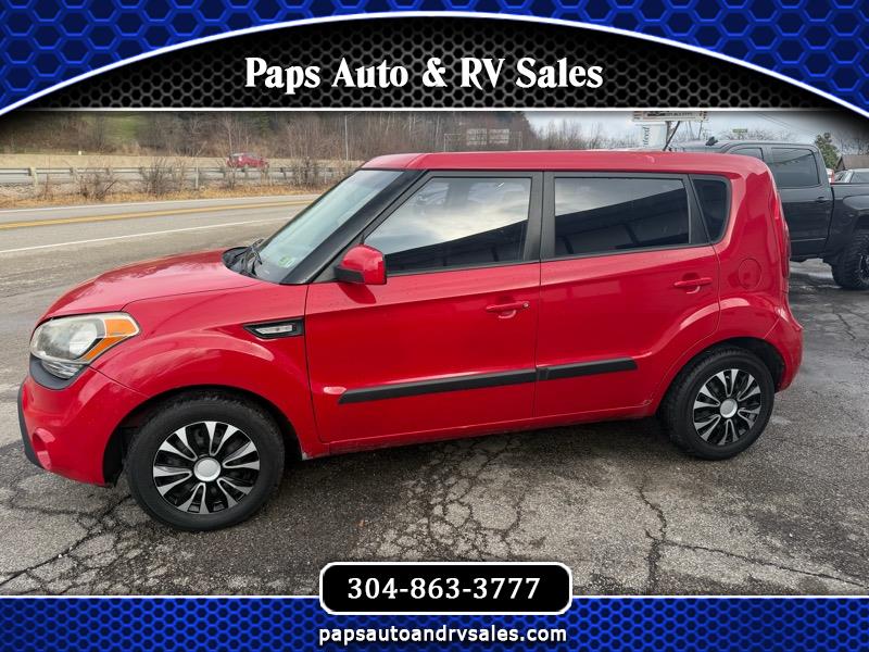 2013 Kia Soul Base's photo