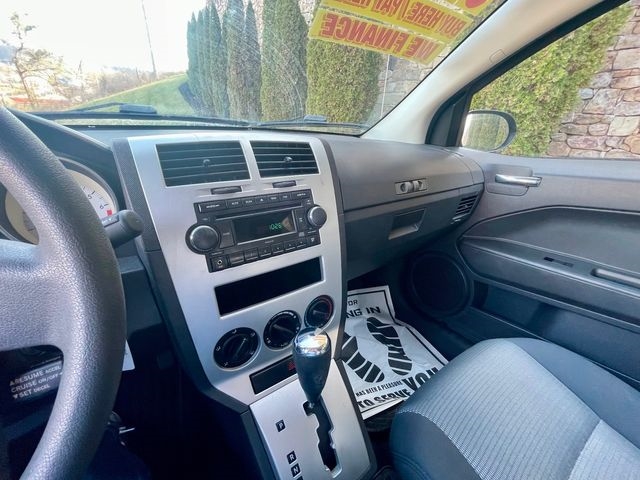 Dodge Caliber 4dr HB SXT FWD 2008