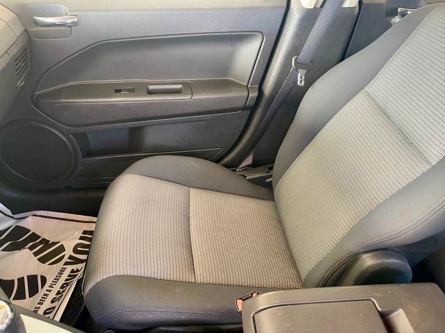 Dodge Caliber 4dr HB SXT FWD 2008