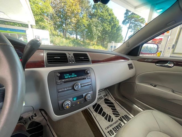 Buick Lucerne 4dr Sdn CXL-3 *Ltd Avail* 2010