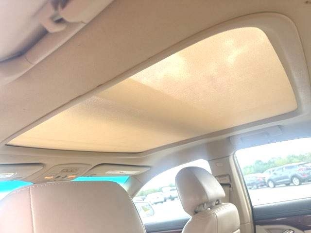 Cadillac CTS 4dr Sdn AWD w/1SB 2009