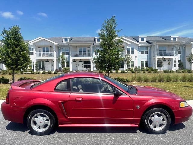Ford Mustang 2dr Cpe 1999