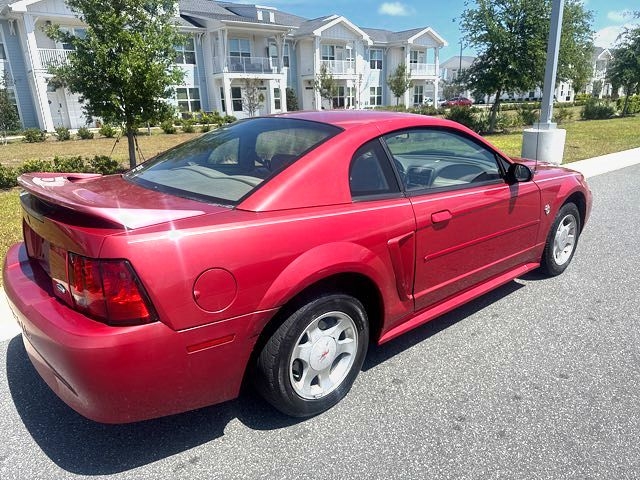 Ford Mustang 2dr Cpe 1999