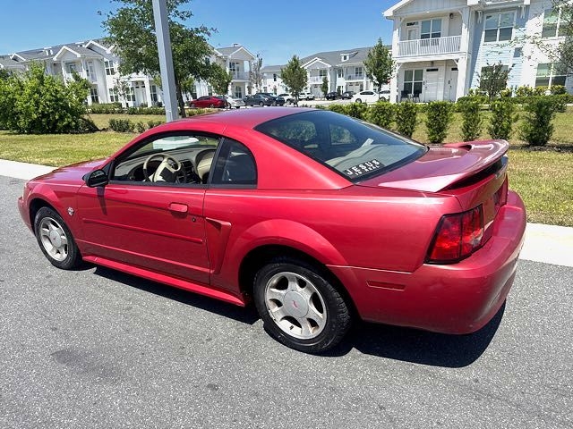 Ford Mustang 2dr Cpe 1999