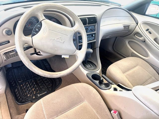 Ford Mustang 2dr Cpe 1999