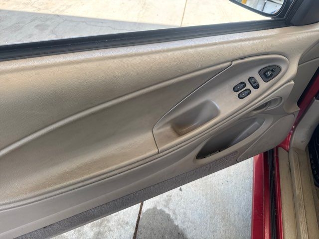 Ford Mustang 2dr Cpe 1999