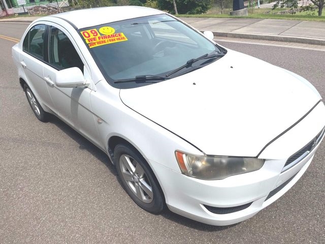 Mitsubishi Lancer 4dr Sdn Man ES 2009