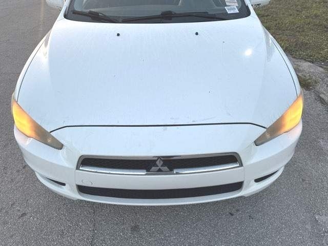 Mitsubishi Lancer 4dr Sdn Man ES 2009