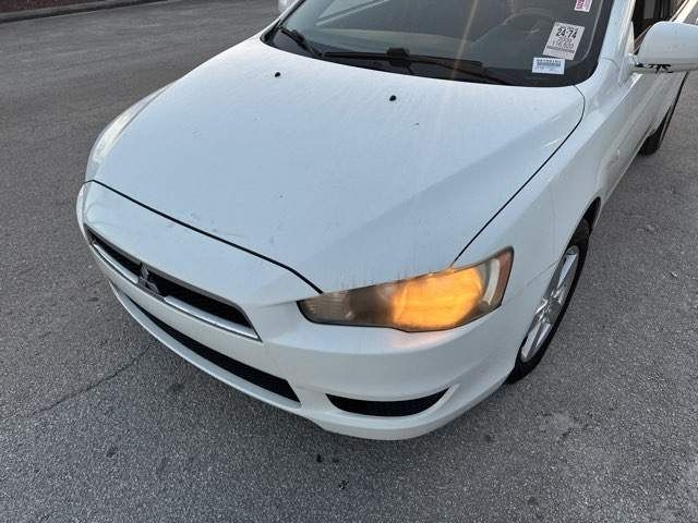 Mitsubishi Lancer 4dr Sdn Man ES 2009