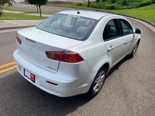 Mitsubishi Lancer 4dr Sdn Man ES 2009