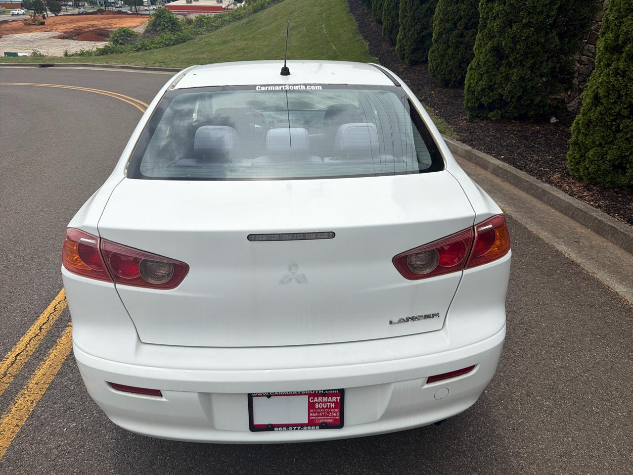 Mitsubishi Lancer 4dr Sdn Auto ES 2009