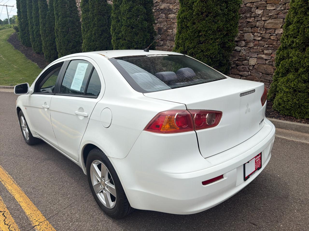 Mitsubishi Lancer 4dr Sdn Auto ES 2009