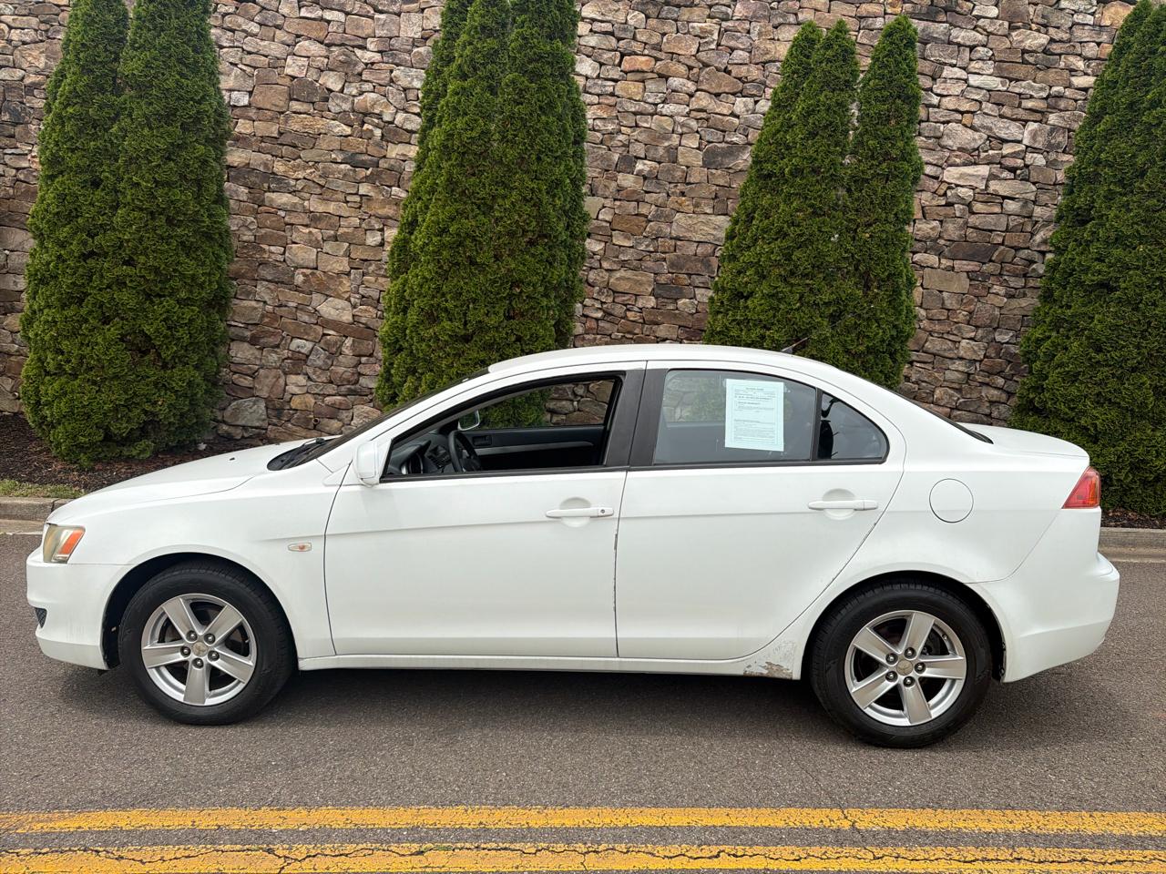 Mitsubishi Lancer 4dr Sdn Auto ES 2009