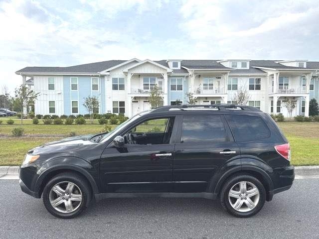 Subaru Forester 4dr Auto 2.5X Premium w/All-Weather Pkg 2010