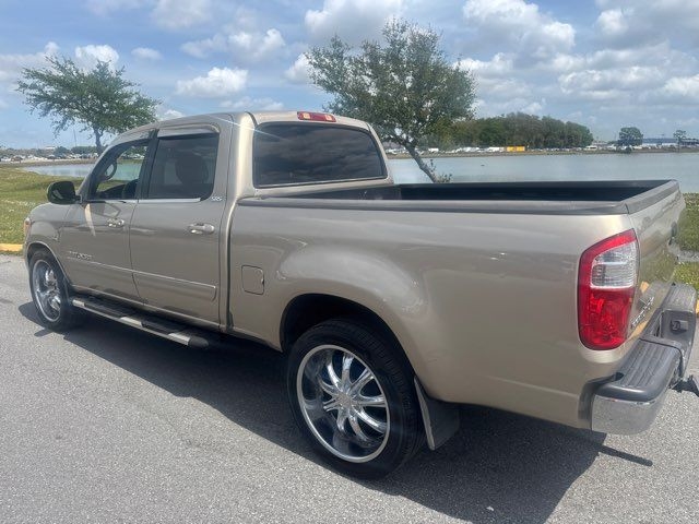 Toyota Tundra DoubleCab V8 SR5 (Natl) 2005