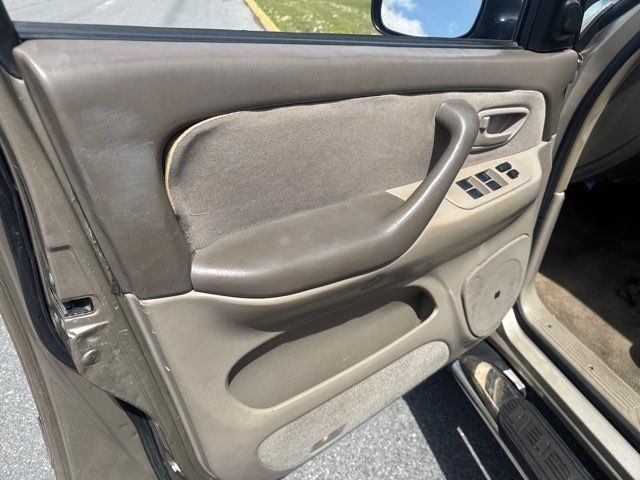 Toyota Tundra DoubleCab V8 SR5 (Natl) 2005