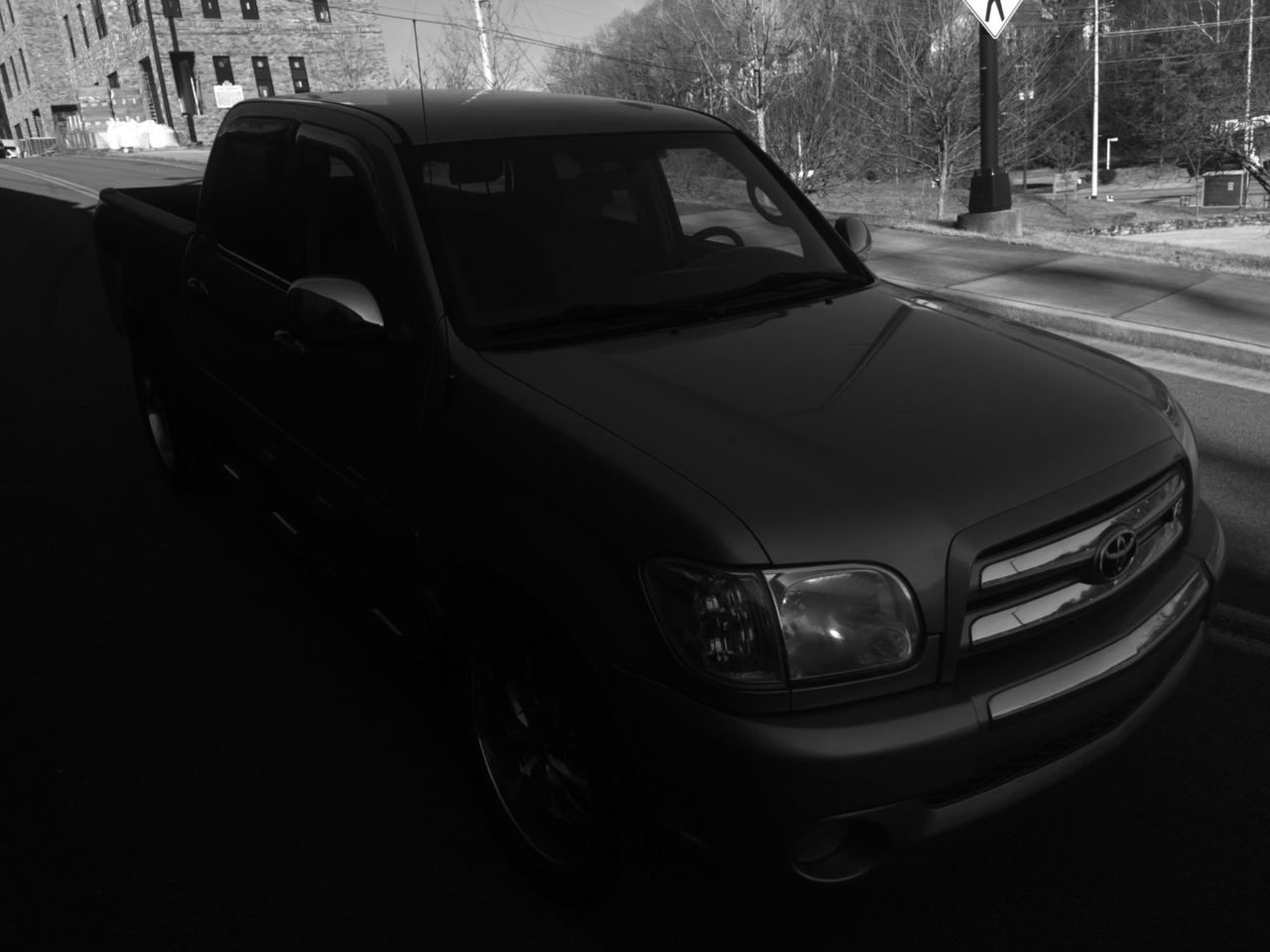 Toyota Tundra DoubleCab V8 SR5 (Natl) 2005