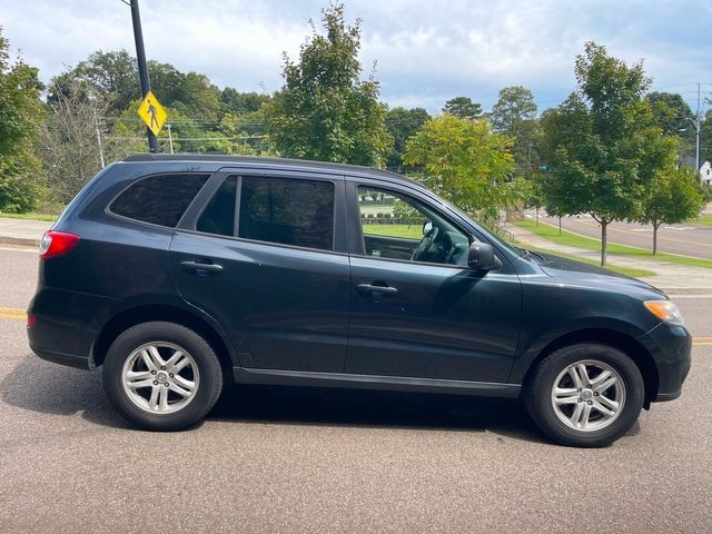 Hyundai Santa Fe FWD 4dr I4 GLS 2012