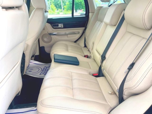 Land Rover Range Rover Sport 4WD 4dr SC 2011