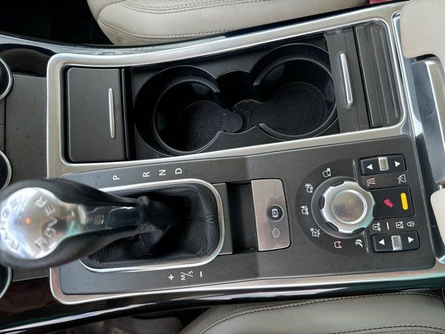 Land Rover Range Rover Sport 4WD 4dr SC 2011