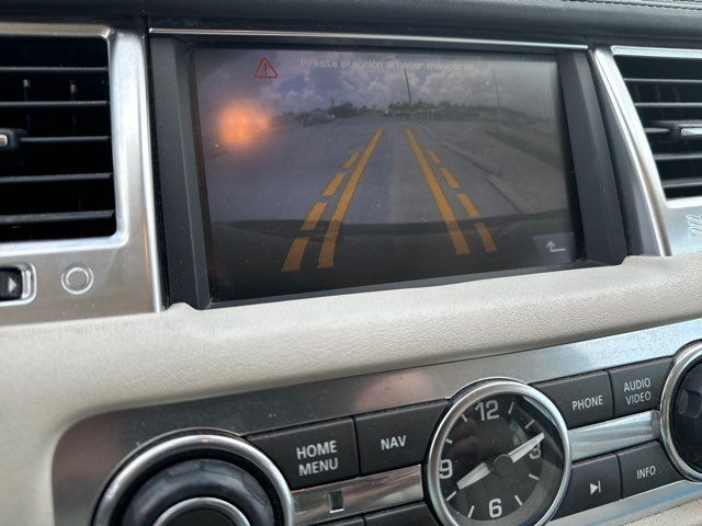 Land Rover Range Rover Sport 4WD 4dr SC 2011