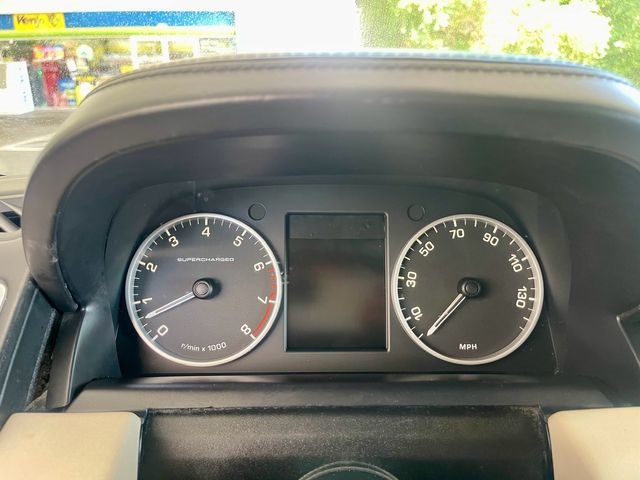 Land Rover Range Rover Sport 4WD 4dr SC 2011